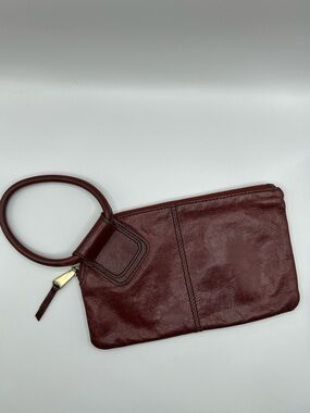 HOBO Leather Wristlet Clutch in Burgundy